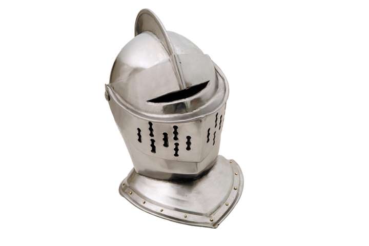 European Closed Helmet With Display Stand