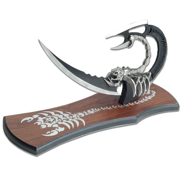 Scorpion Stinger Punch Blade Fantasy Dagger