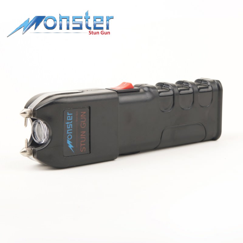 Side Impact 15,000,000 Rechargeable Stun Gun With LED Light